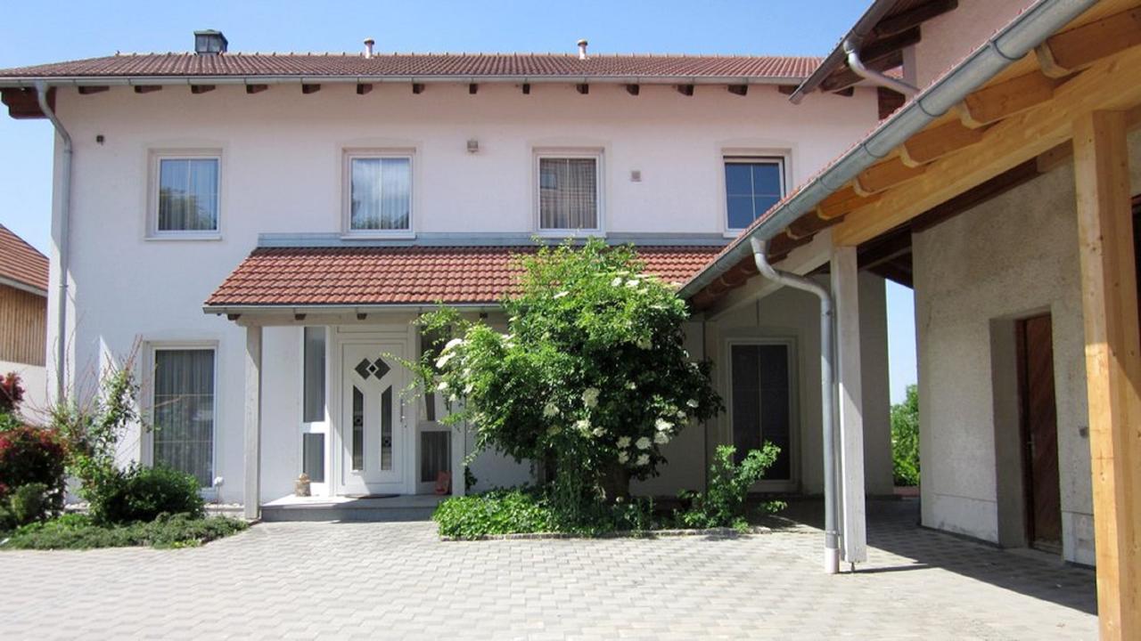 Gasthaus Augenstein Winzer Exterior photo